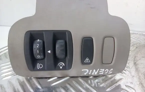 Renault Scenic II - Grand scenic II Headlight level height control switch 8200140984