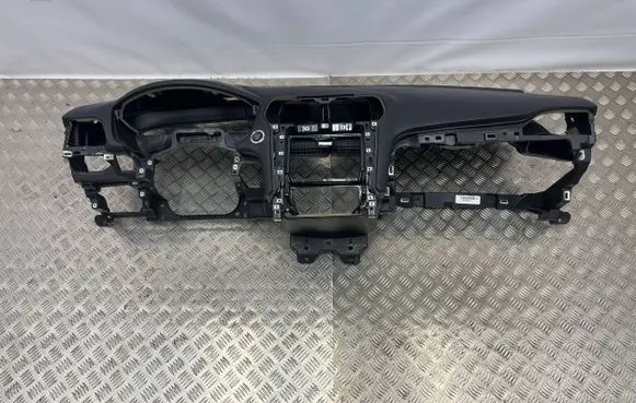 Ford Fusion II Dashboard 