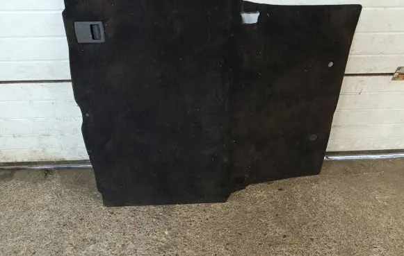 Maserati Levante Trunk/boot floor carpet liner 