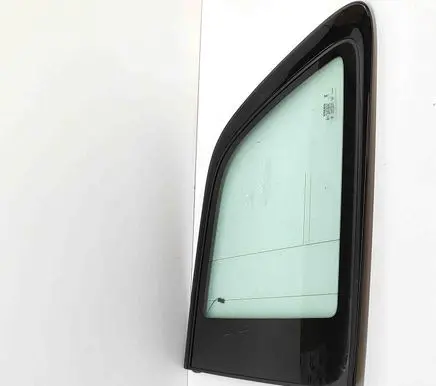 Volvo XC90 Rear side window 32368789