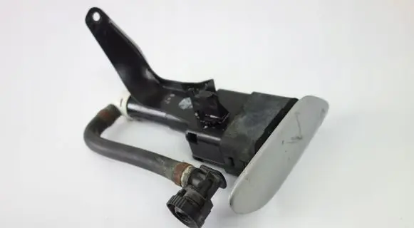 Mazda CX-7 Headlight washer spray nozzle 5182X