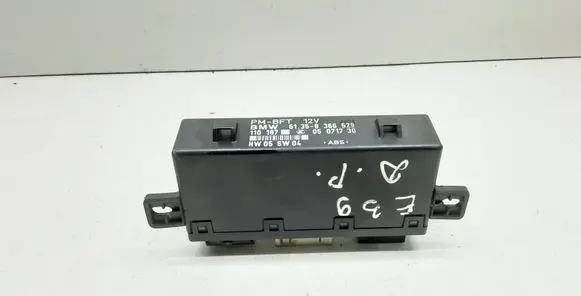 BMW 5 E39 Door control unit/module 8366529 61358366529
