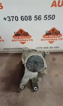 Audi A5 8T 8F Engine mount bracket 8R0199351