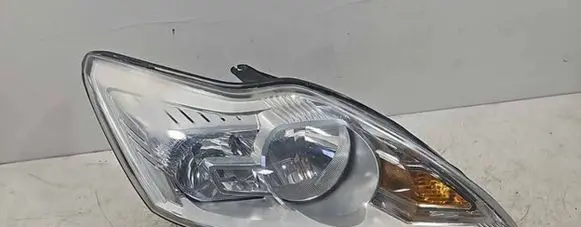 Ford Focus Headlight/headlamp M5113N060A