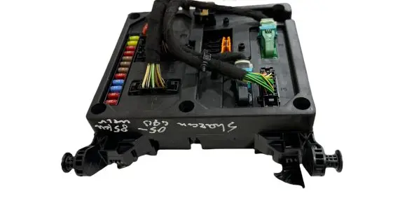 Volkswagen Sharan Fuse module 7M3962258AG 4M2114B205BA S120042200C