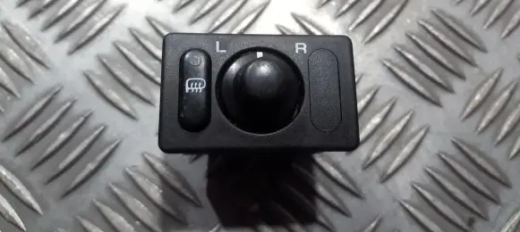 Nissan Maxima Wing mirror switch
