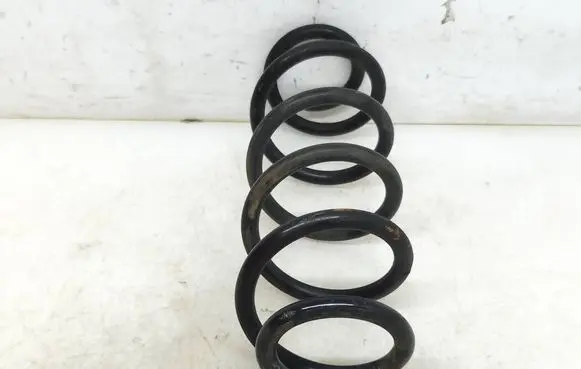 Suzuki Vitara (LY) Rear coil spring 