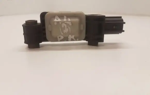 Audi A4 S4 B7 8E 8H Airbag deployment crash/impact sensor 8E0959651A
