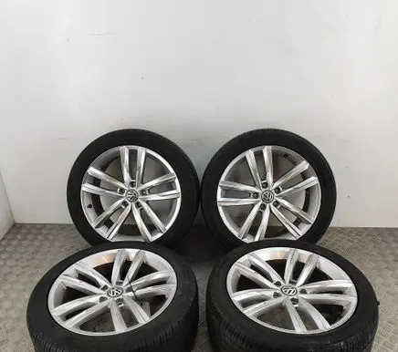 Volkswagen PASSAT B8 R18 alloy rim 3G0601025H