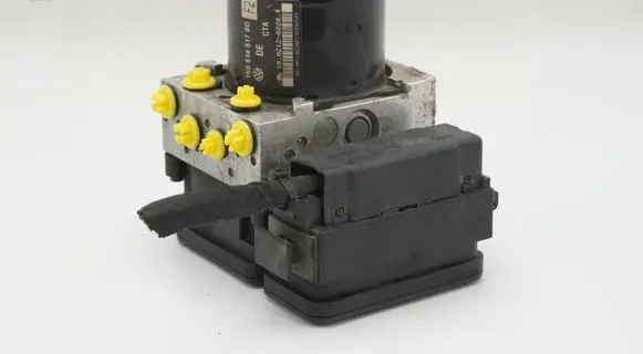 Audi A3 S3 8P ABS Pump 1K0614517BD 1K0907379AD