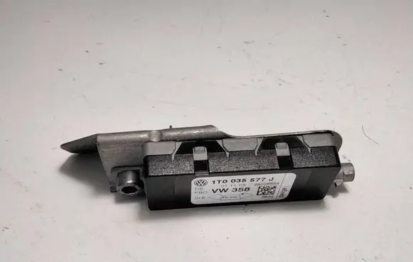 Antenna control unit