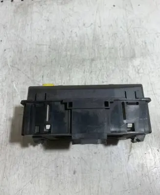 Opel Zafira A Screen/display/small screen 13106240
