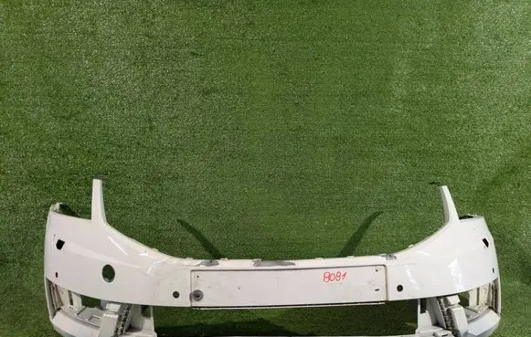 Skoda Octavia Mk3 (5E) Front bumper 