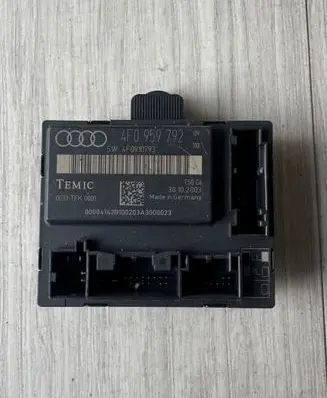Audi A6 S6 C6 4F Door control unit/module 4F0959792 30102003 4F0910793