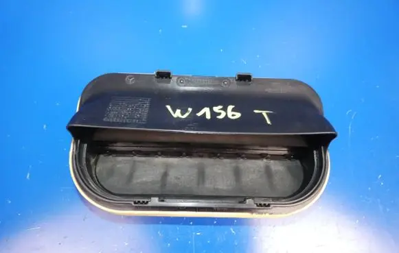 Mercedes-Benz GLA W156 X156 Quarter panel pressure vent A1698300342