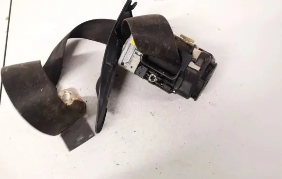 Audi A6 S6 C5 4B Front seatbelt 27213082