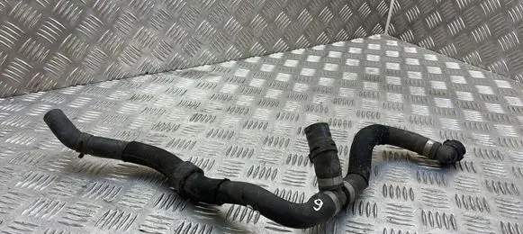 Mercedes-Benz E W212 Engine coolant pipe/hose