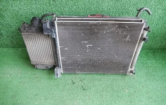 Nissan Qashqai Radiator set 