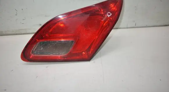 Opel Astra J Tailgate rear/tail lights 