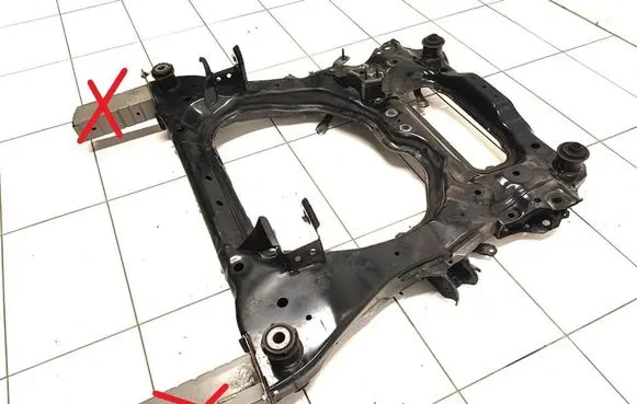 Nissan Ariya Front subframe