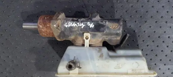 Ford Galaxy Master brake cylinder