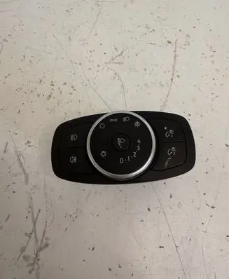 Ford Focus Light switch 1033717901