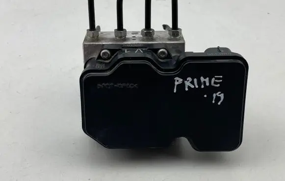 Toyota Prius Prime ABS Pump 4451047070 11304041030