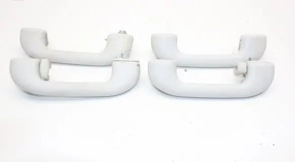 Jeep Renegade A set of handles for the ceiling 