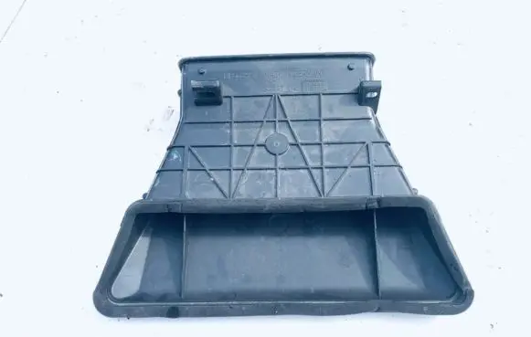 Mitsubishi Colt Other exterior part mr568951