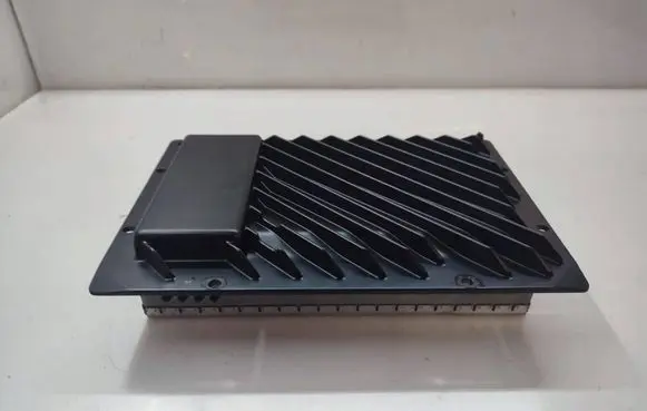 Jaguar XJ X351 Sound amplifier BJ3219C164BF 2282844