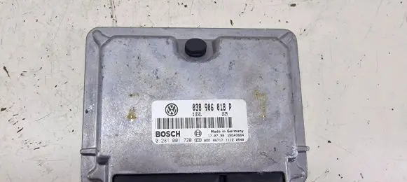 Volkswagen PASSAT B5 Engine control unit/module 038906018P 28SA3664 0281001720