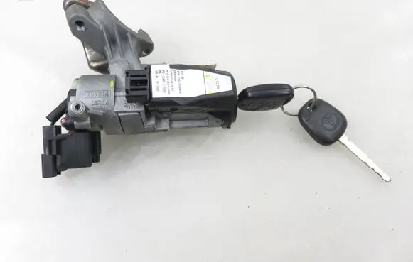 Toyota Yaris Ignition lock 897830D010 450200D01