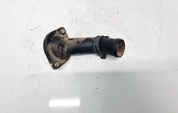 Volkswagen Golf IV Engine coolant pipe/hose 06A121121C 038121121D