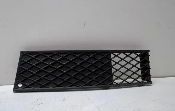 BMW 7 F01 F02 F03 F04 Front bumper lower grill 7186505