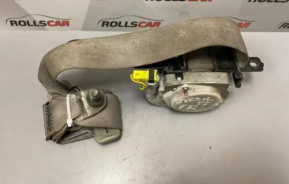 Nissan X-Trail T30 Front seatbelt 0430094
