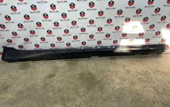 BMW 5 G30 G31 Sill 8064744 81091101