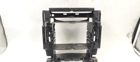 Mercedes-Benz C W203 Center console A2036890216