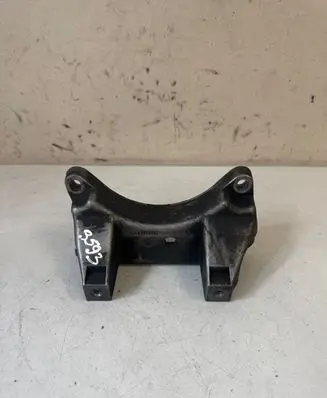 Mercedes-Benz CLK A209 C209 Gearbox mounting bracket A1402421340