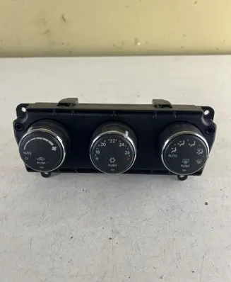 Dodge Nitro Climate control unit P55111846AE 55111846AE 58024M