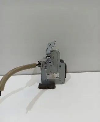 Mazda CX-30 Antenna control unit 
