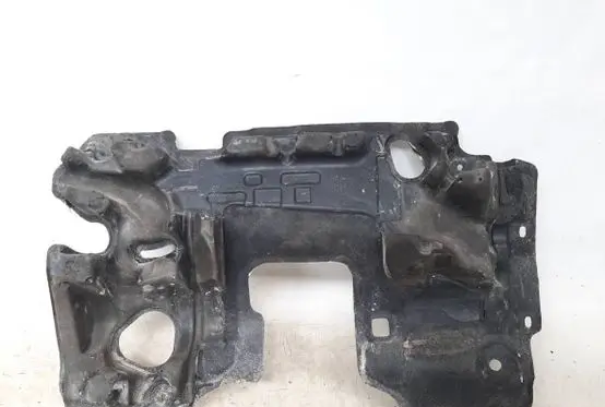BMW X3 G01 Heat shield in engine bay 8666847 9845184 11148666847