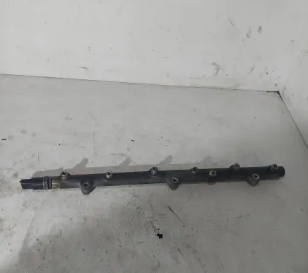 BMW 5 E39 Fuel main line pipe 0445216002
