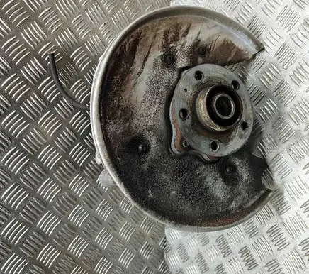 Audi A5 Rear wheel hub 8K0505432AR