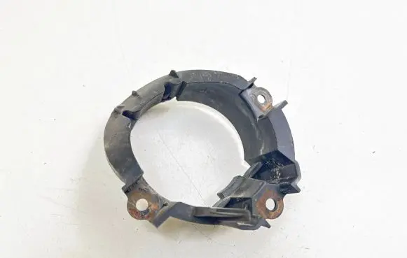 Toyota Avensis T270 Fog light bracket 5212705060
