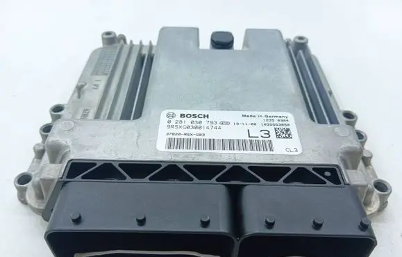 Honda CR-V Engine control unit/module 0281030793 37820RSXG03