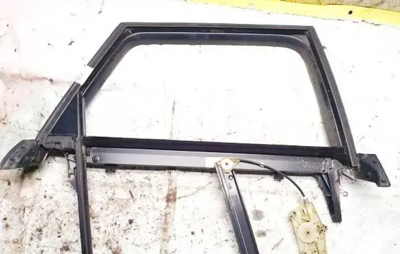 Audi A6 S6 C6 4F Rear door window/glass frame 4f0867370c