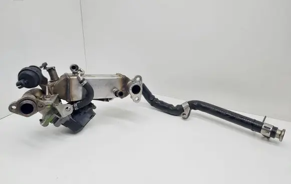 BMW X5 E70 EGR valve cooler 7805446