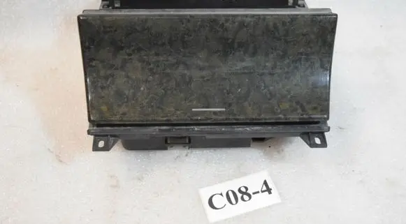 Mercedes-Benz E W210 Ashtray (front) 