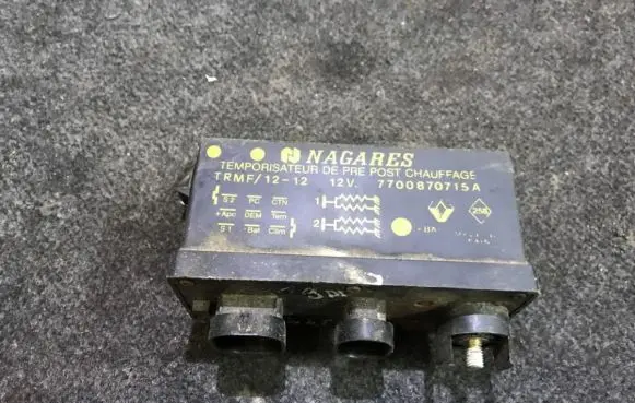 Renault Laguna I Glow plug pre-heat relay 7700870715a