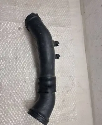 Audi A8 S8 D4 4H Air intake duct part 4H0129616G ETB446409